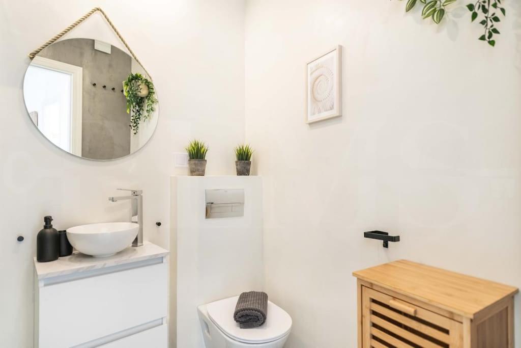 Sunlit & Fresh - Center By Rems Apartamento