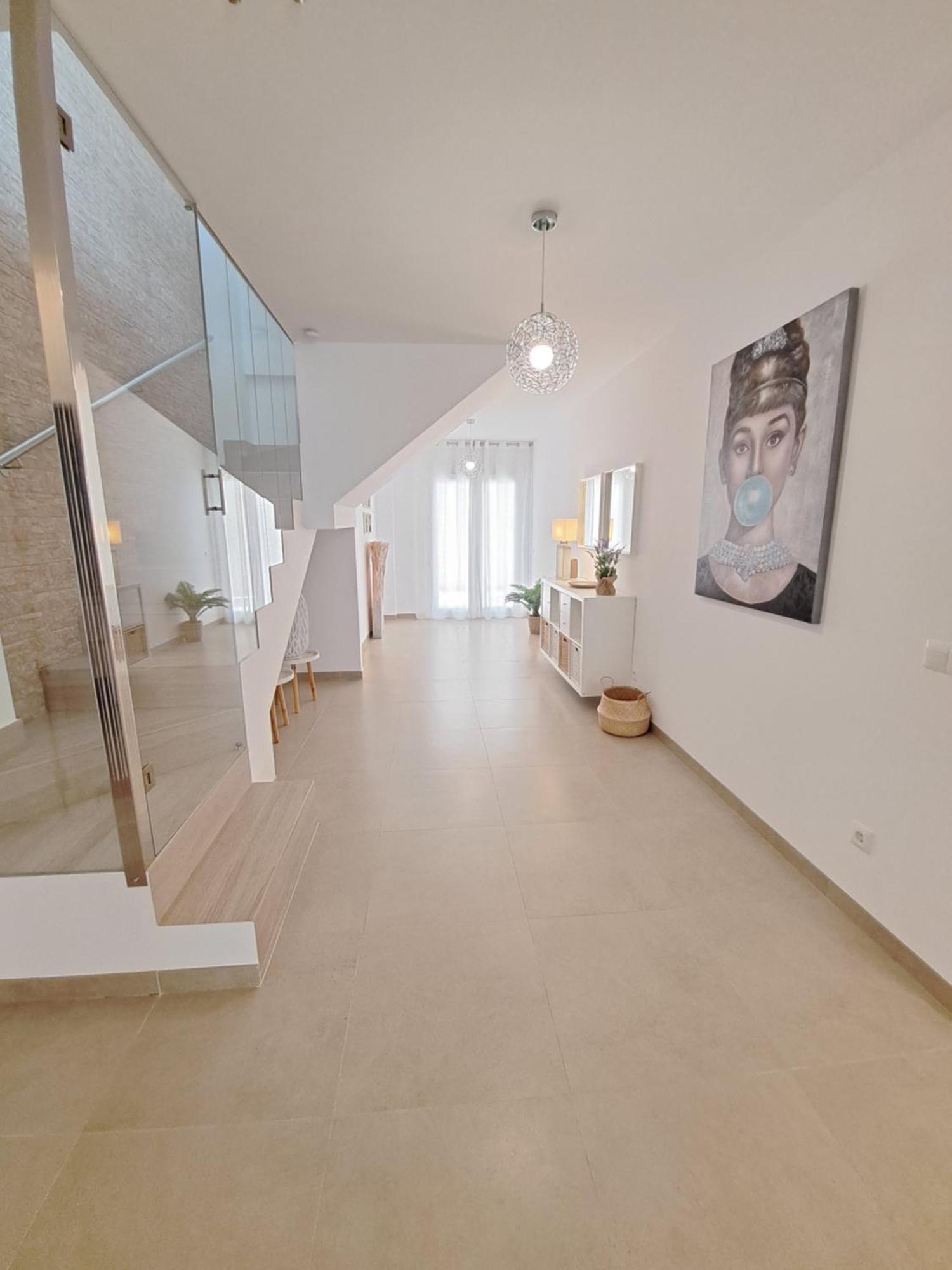 Tres J Villa Málaga