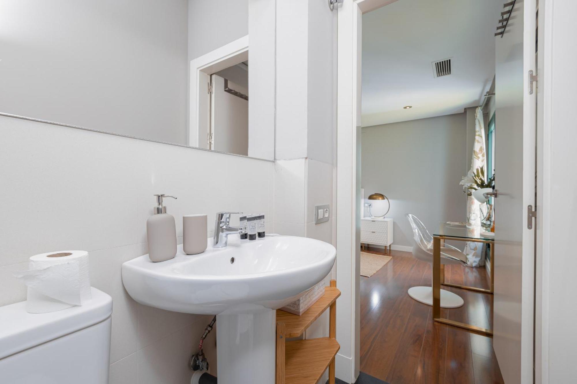 C30 Deluxe Studio With Terrace Into Cathedral Square Apartment Malaga