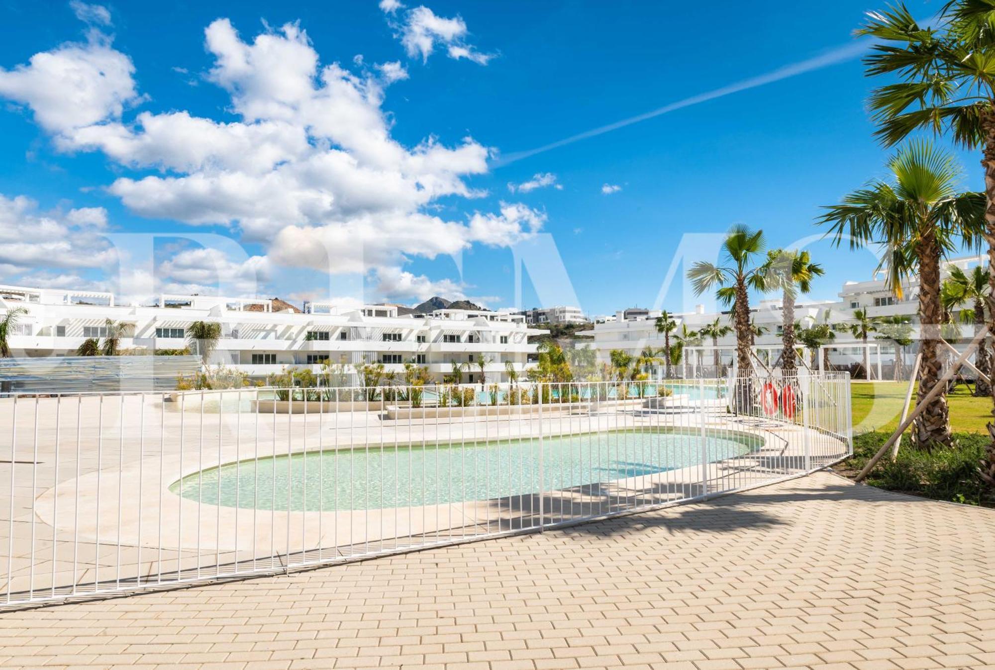 Apartamento With Parking, Gym & Terrace By Rems Málaga