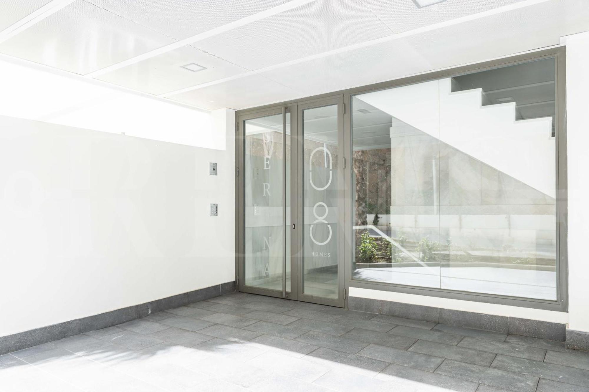 With Parking, Gym & Terrace By Rems Apartamento