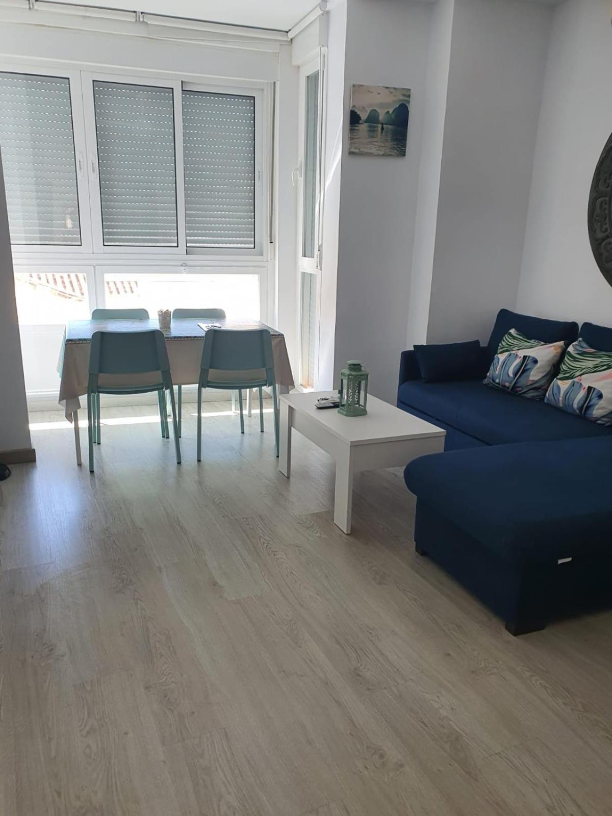 Lägenhet Apartamento Con Encanto 'larios Street Ii'