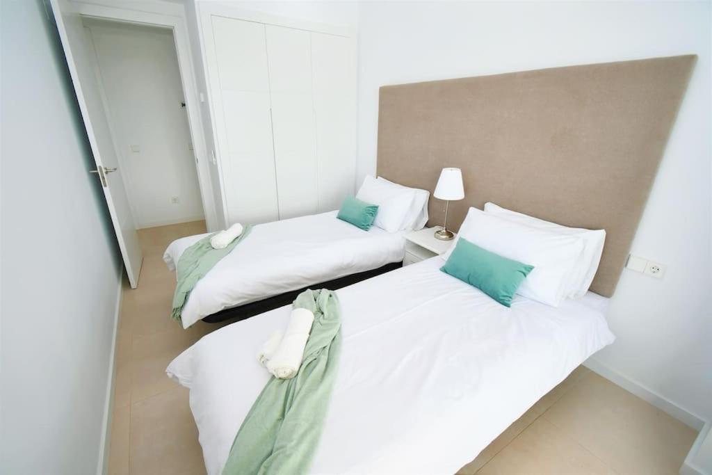 Appartamento Casa Kerr - Luxury Apt - Sleeps 9 - Los Boliches Málaga