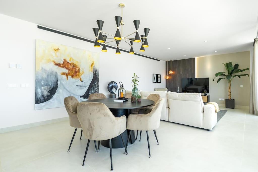 Higueronrentals Seashell Malaga