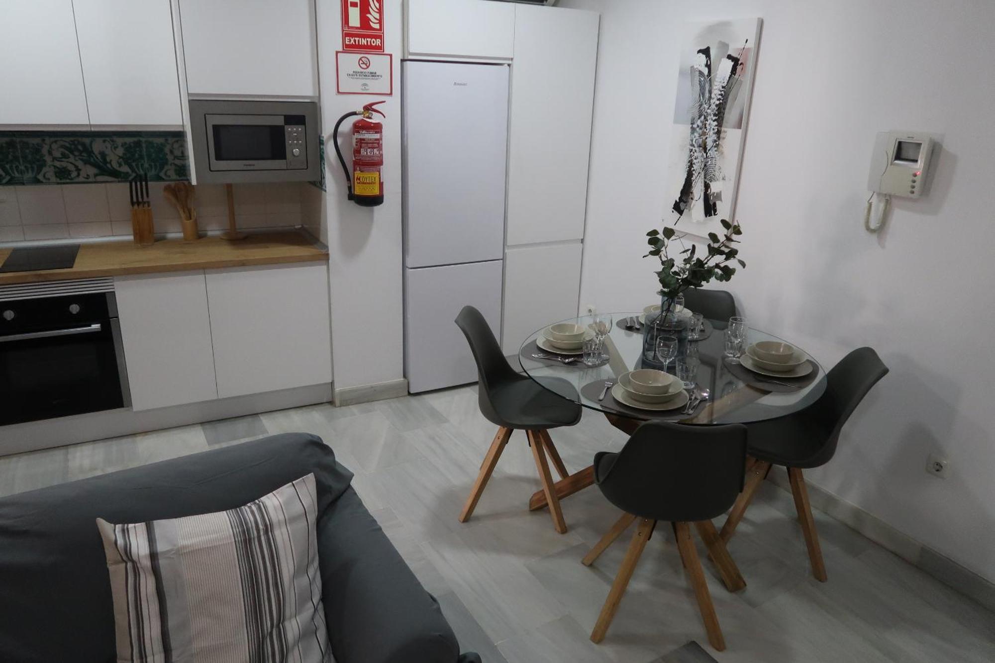 J & E Center Appartement