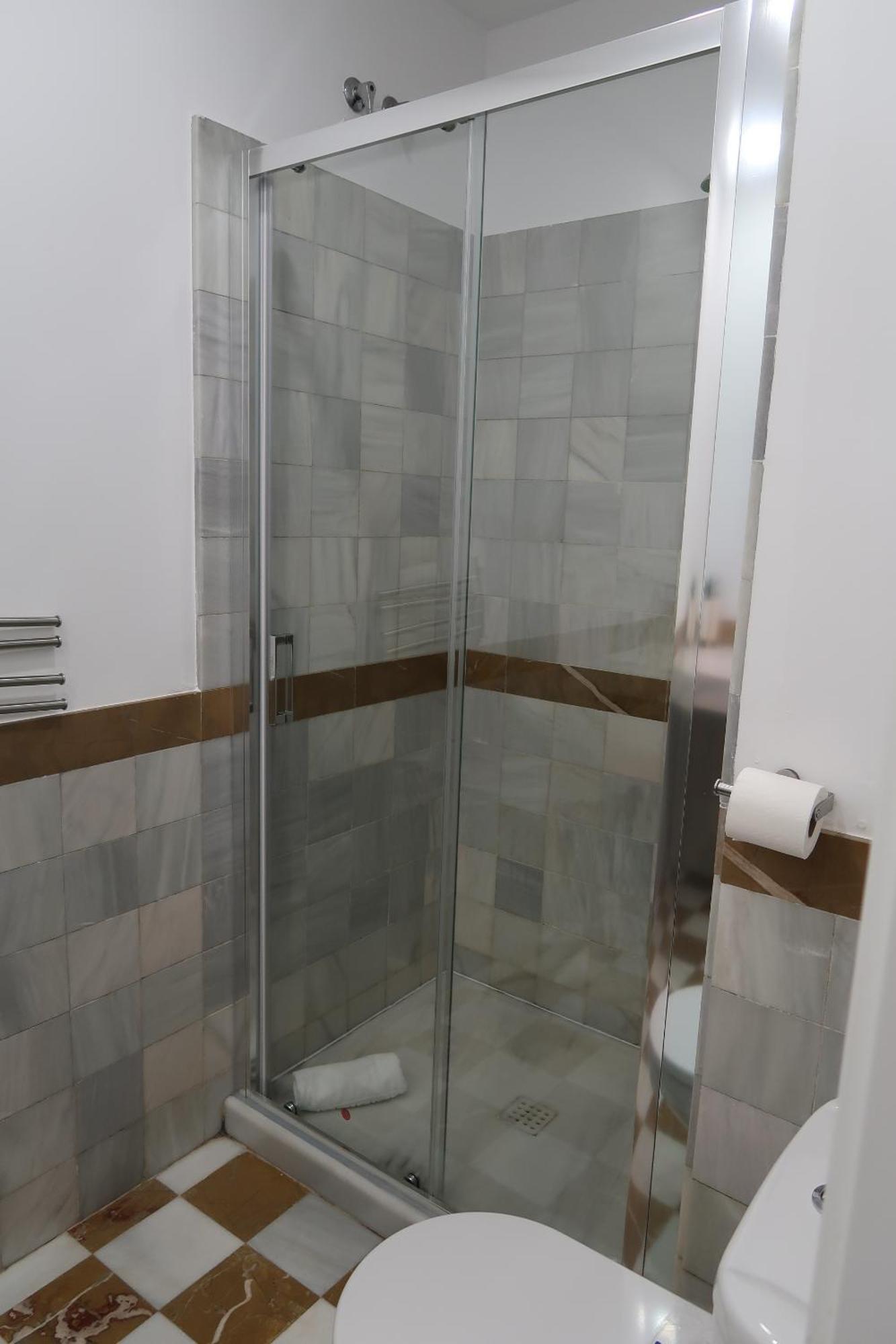 Appartement J & E Center *