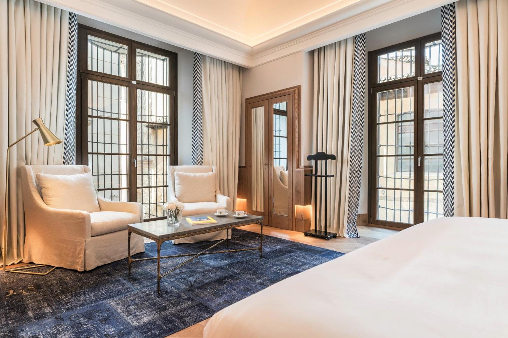 Palacio Solecio, A Small Luxury Of The World