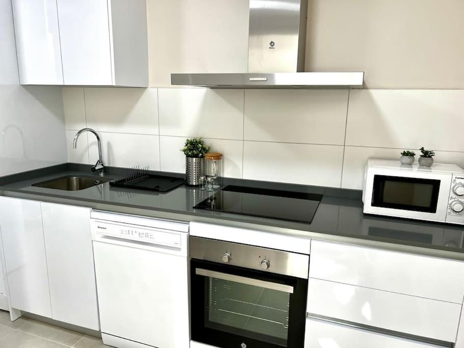 Apartamento Teatinos Premium Nuevo Con Piscina