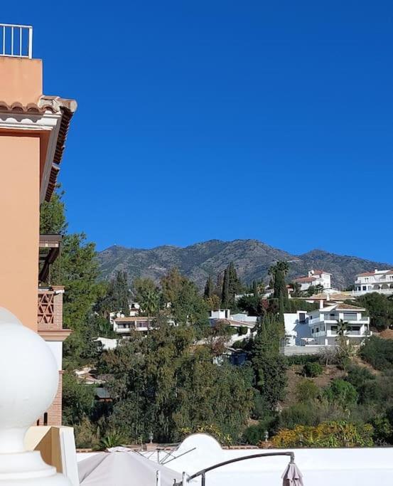 Prachtig 4/10 Pers. Mijas/fuengirola Appartement *