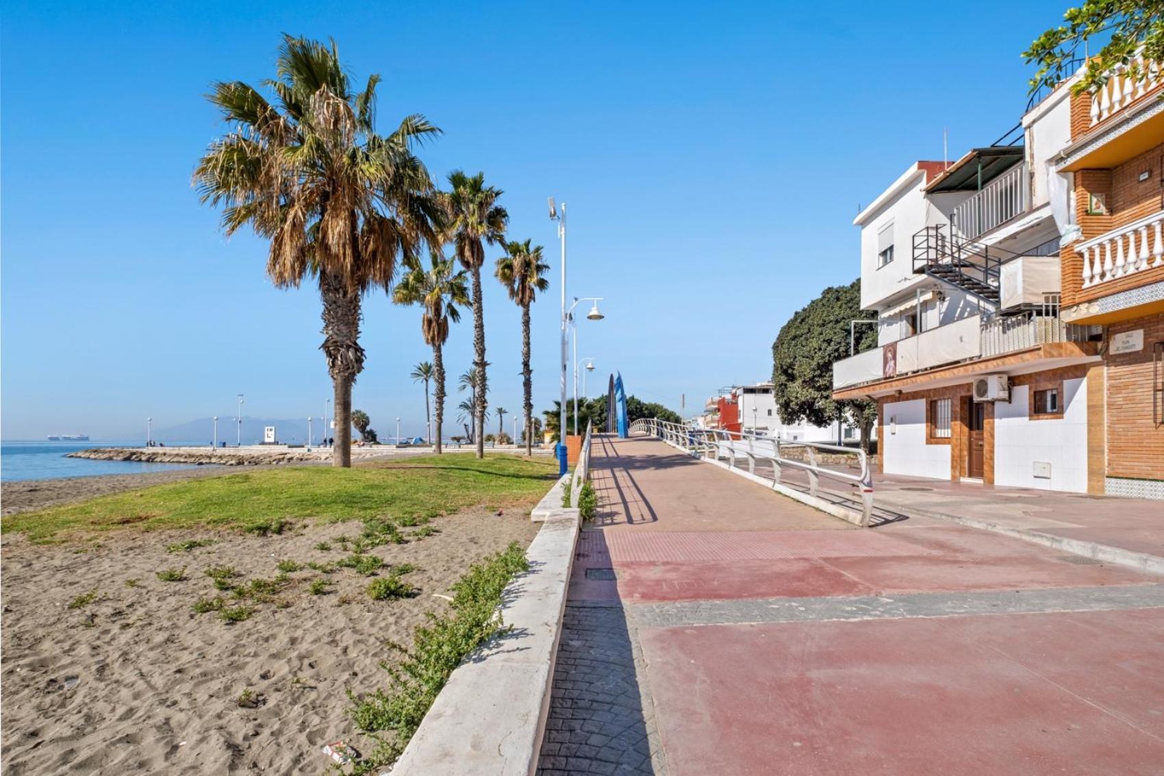 Frente A La Playa Appartement