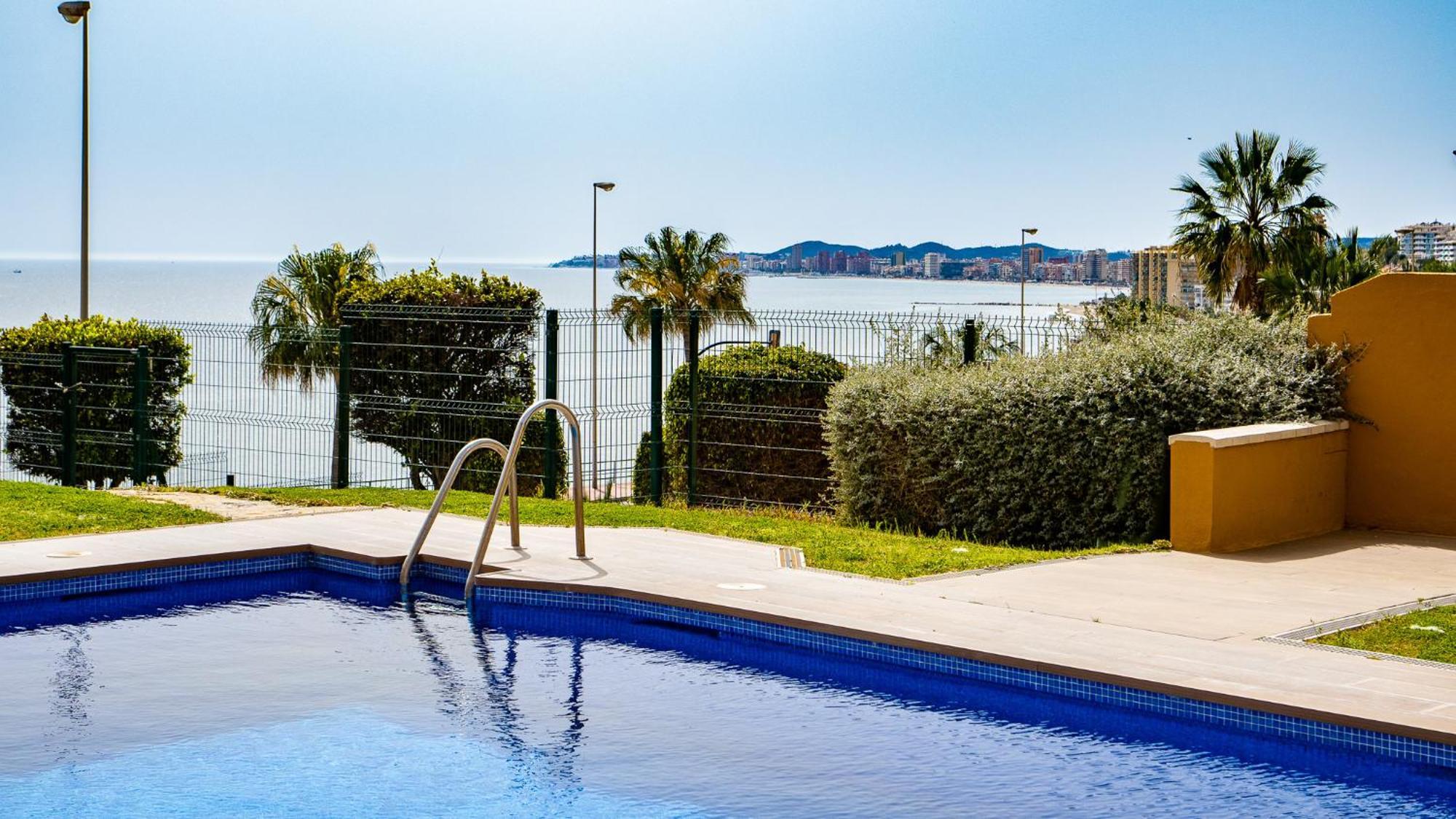Magnifico Piso De Playa En Benalmadena Costa Apartamento Málaga
