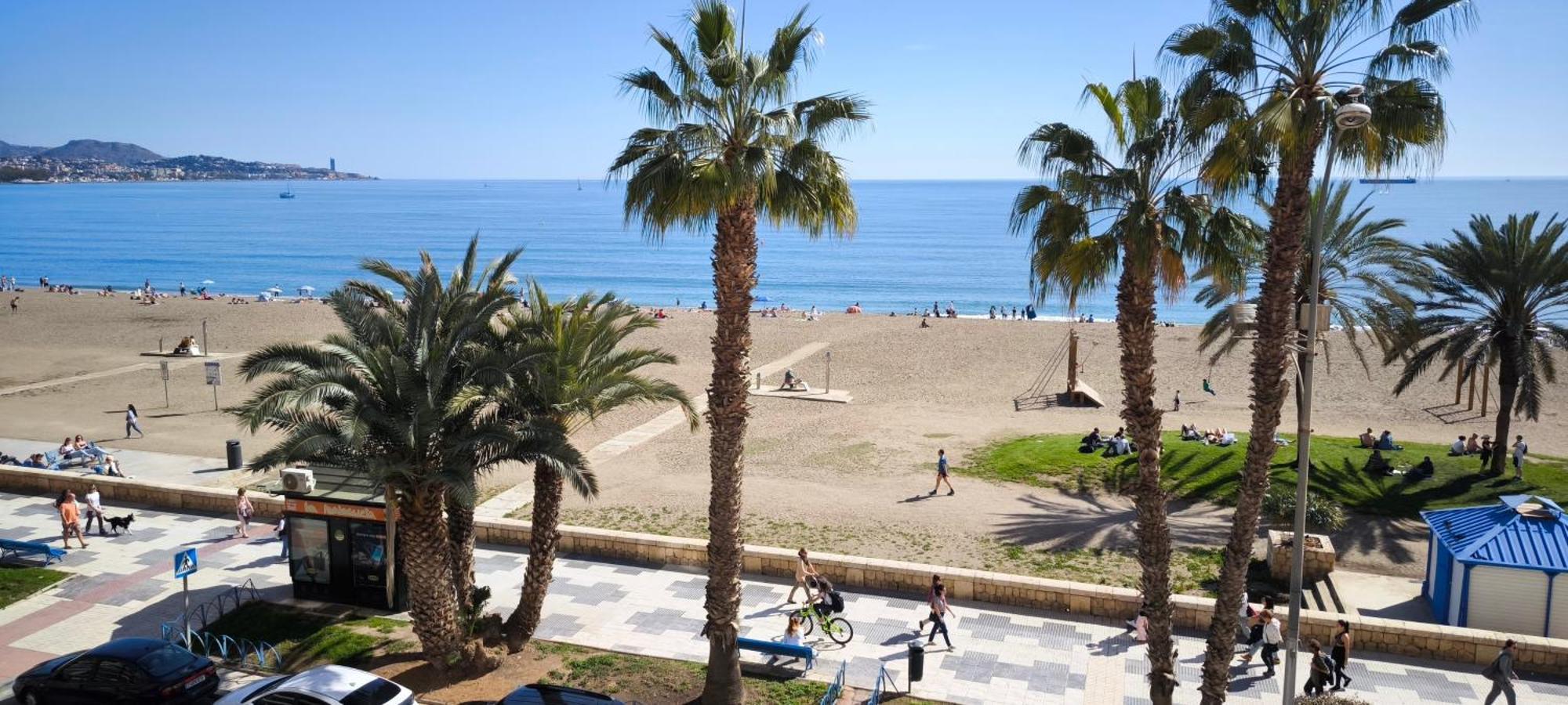 Vistas Al Mar - Frente A La Playa Malagueta 6 Personas Apartment Málaga