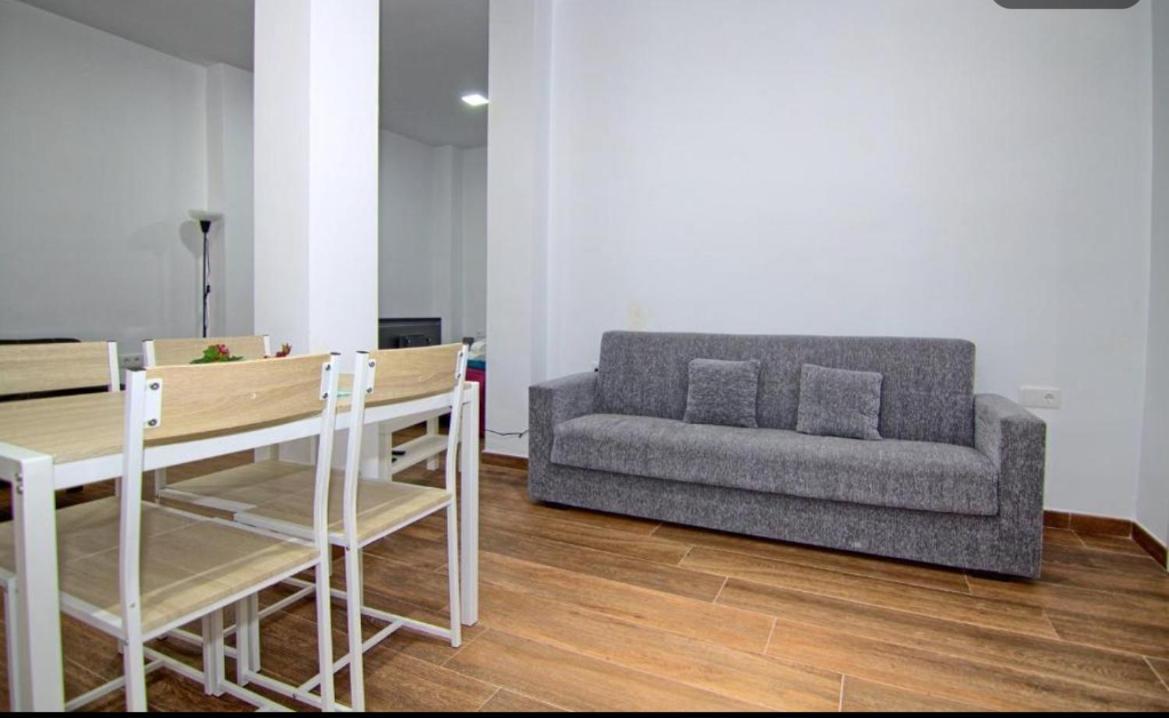 Grand Huelin Apartment