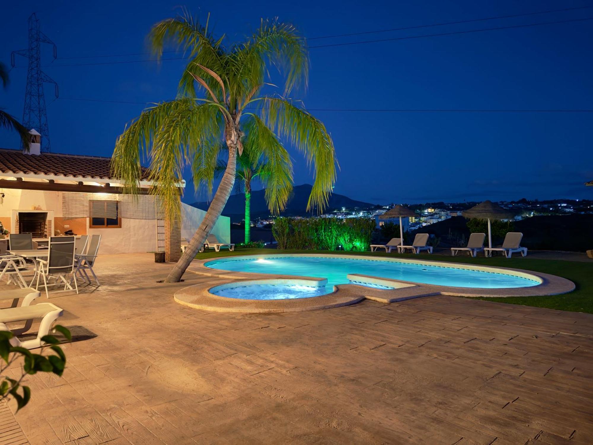 El Cerro - Piscina Y Jacuzzi Chalet Málaga