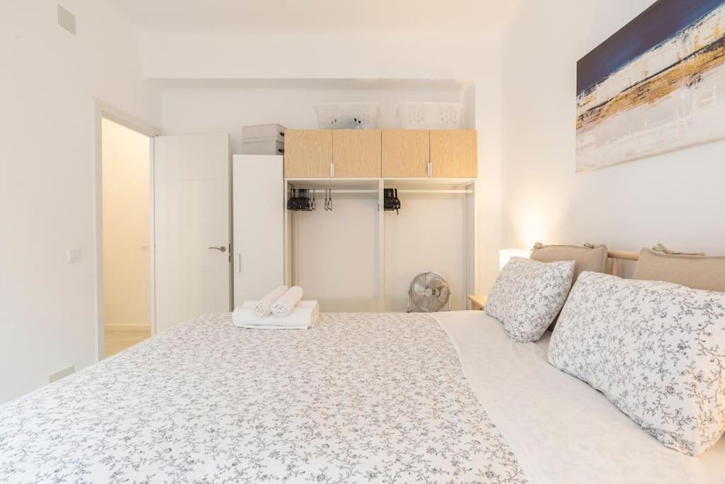 3 Bedroom Flat In Historic Centre Appartamento Málaga