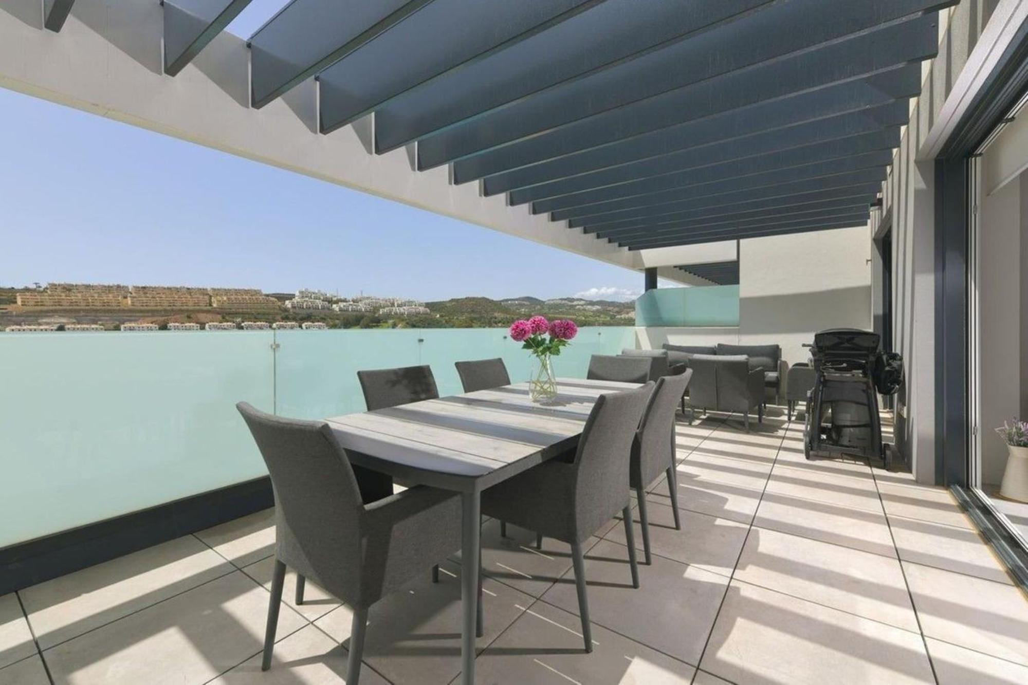 Apartamento Magnificent 4 Bedroom In Cala Serena La Cala De Mijas *