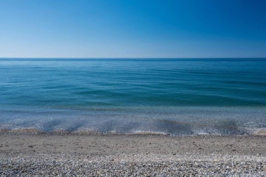 Beautiful On The Torrox-costa Boulevard! Lägenhet Málaga