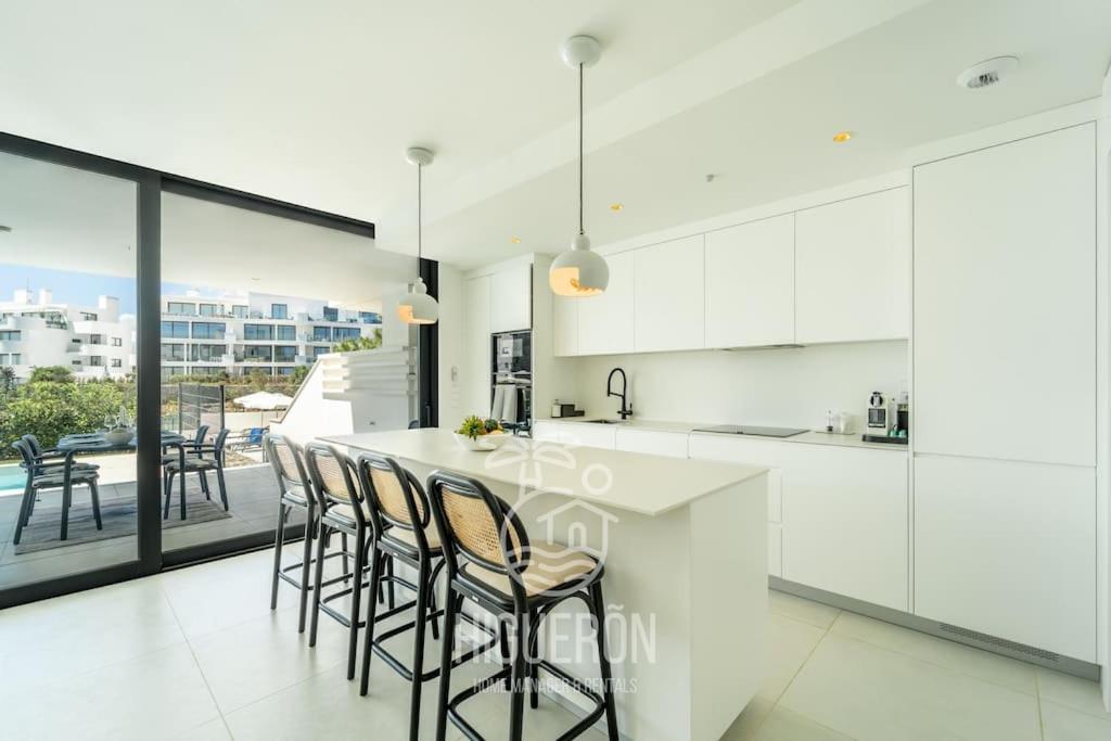 Appartamento Higueronrentals Casa Leia