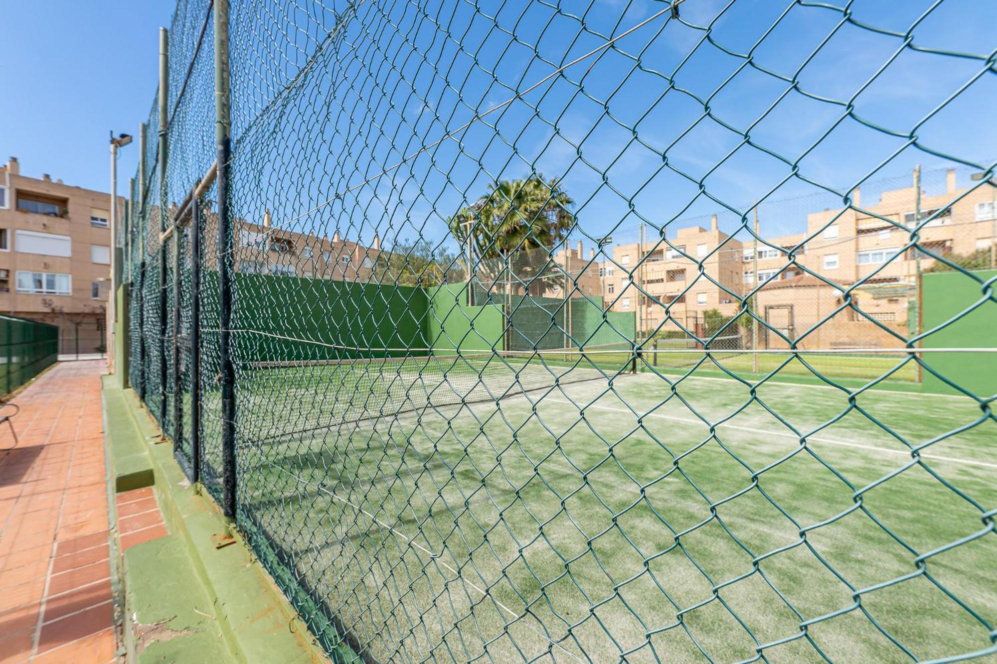Apartamento 797 - Amplio Atico Duplex En Guadalmar Frente Al Mar Málaga
