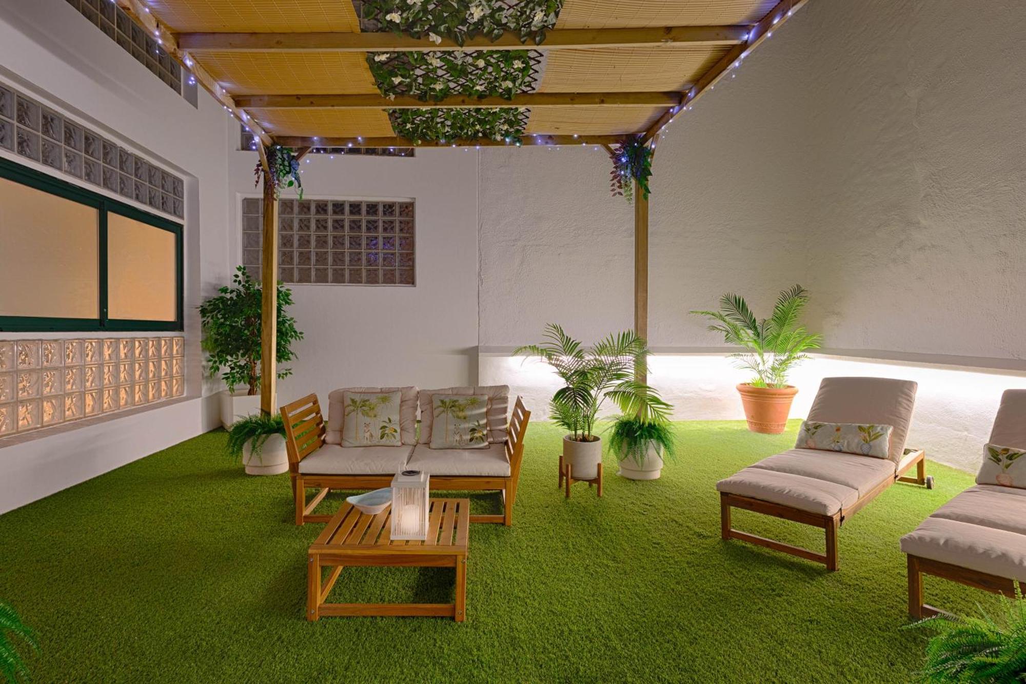 C30 Deluxe Studio With Terrace Into Cathedral Square Malaga