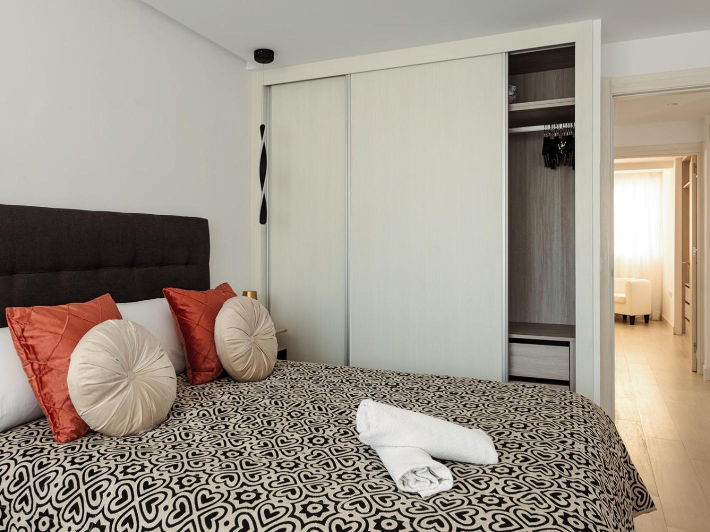 - Steps From The & Historic Center Apartment Málaga
