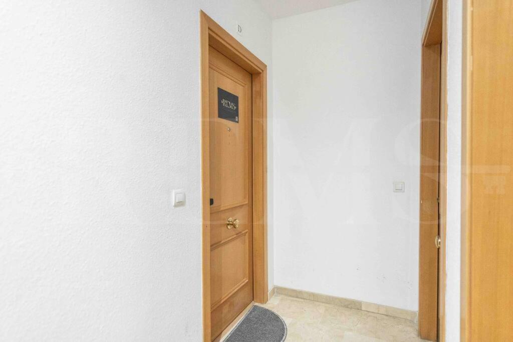 Romantic Getaway In The Center By Rems Apartamento