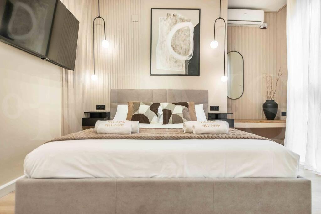 Appartamento Romantic Getaway In The Center By Rems