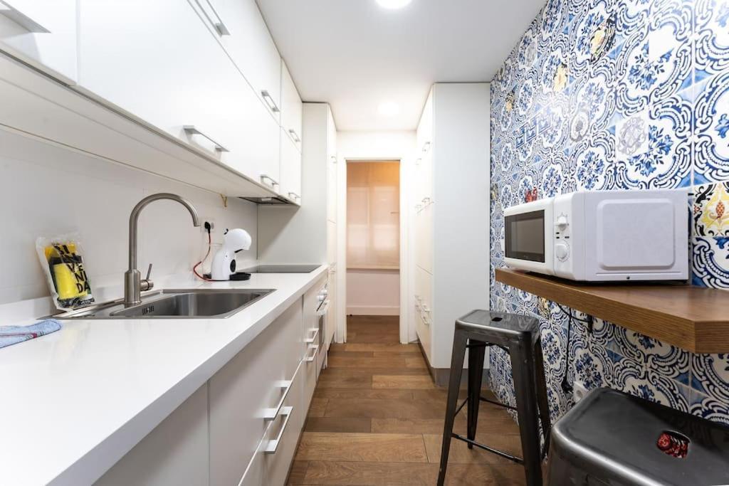 Super Flat With Terrace And Free Parking Malaga