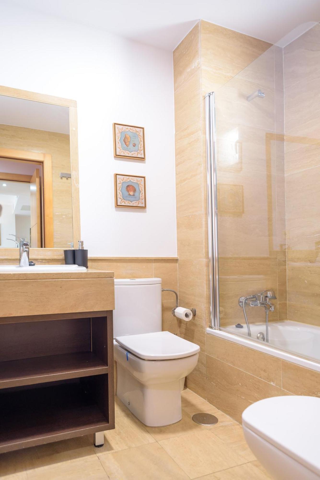 ático Con Terraza Y Vistas, Parking Gratuito * Málaga