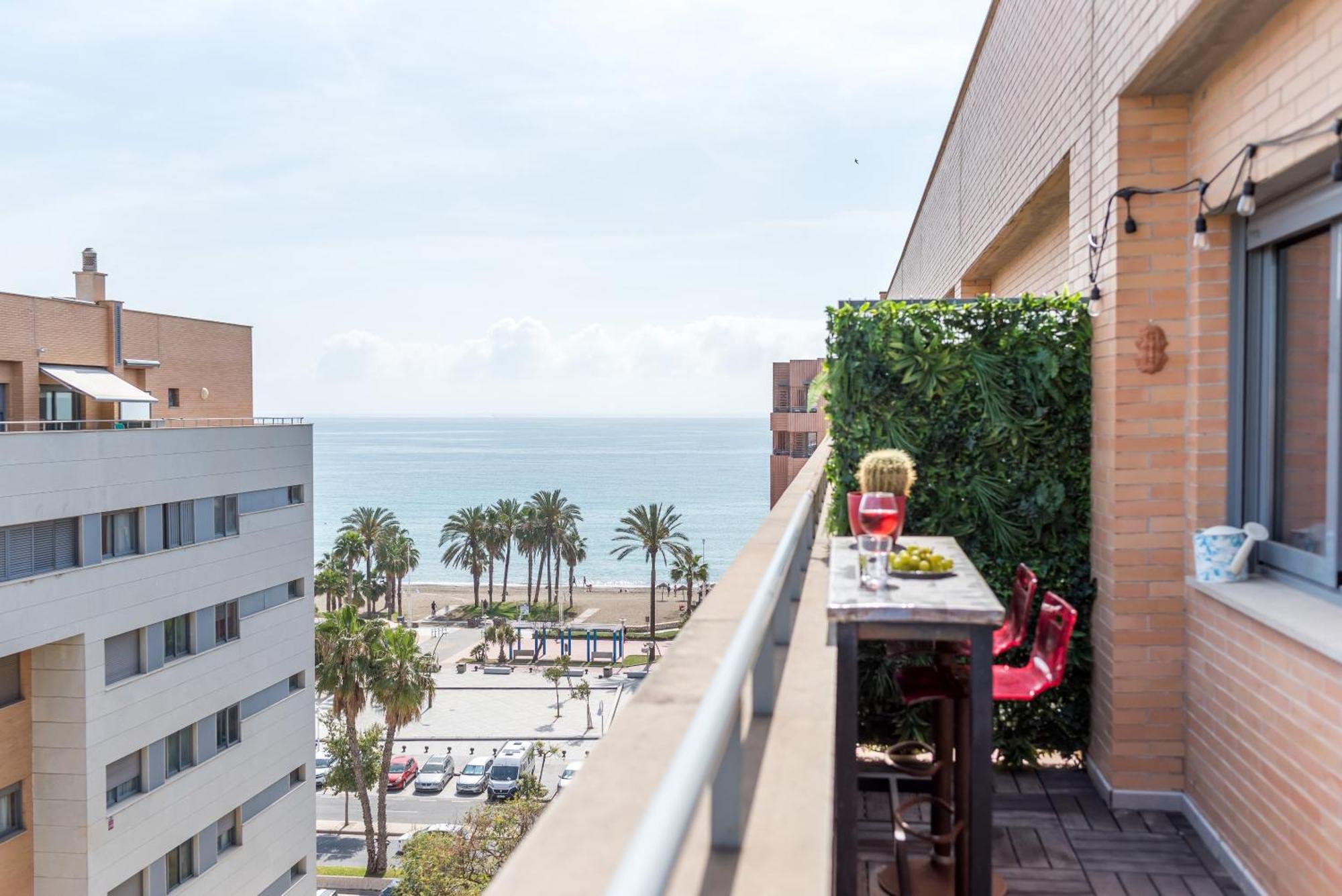 ático Con Terraza Y Vistas, Parking Gratuito