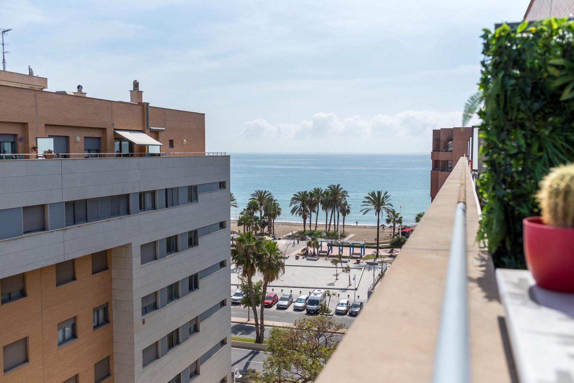 Appartamento ático Con Terraza Y Vistas, Parking Gratuito Málaga