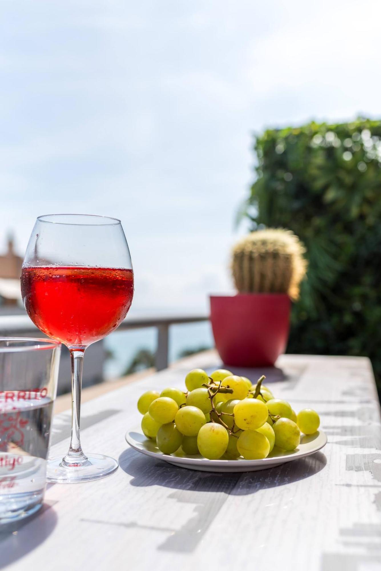 ático Con Terraza Y Vistas, Parking Gratuito * Málaga