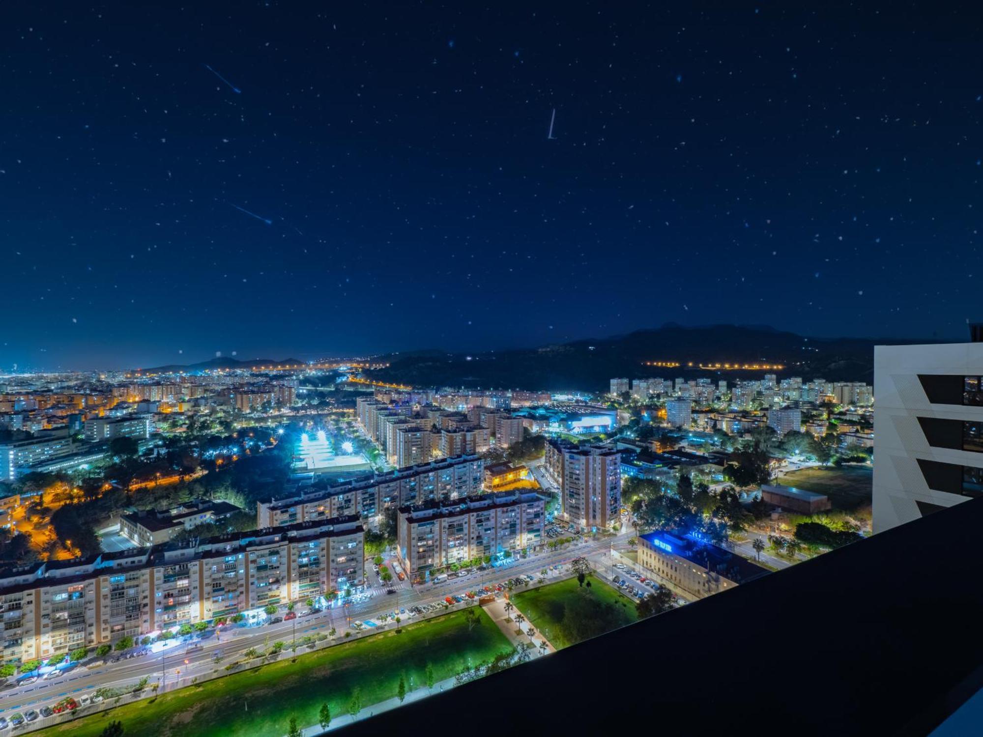 Leilighet Cubo's Luxury Urban Sky 12 Málaga