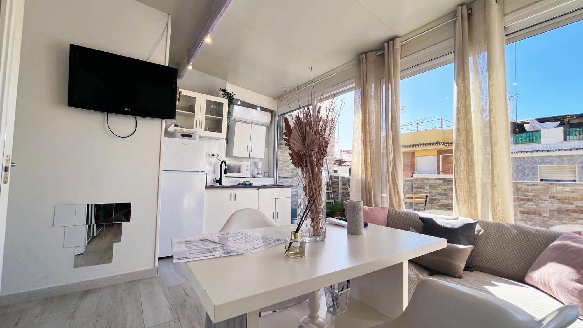 Apartment A 5 Minutos De La Playa Con Terraza En Málaga