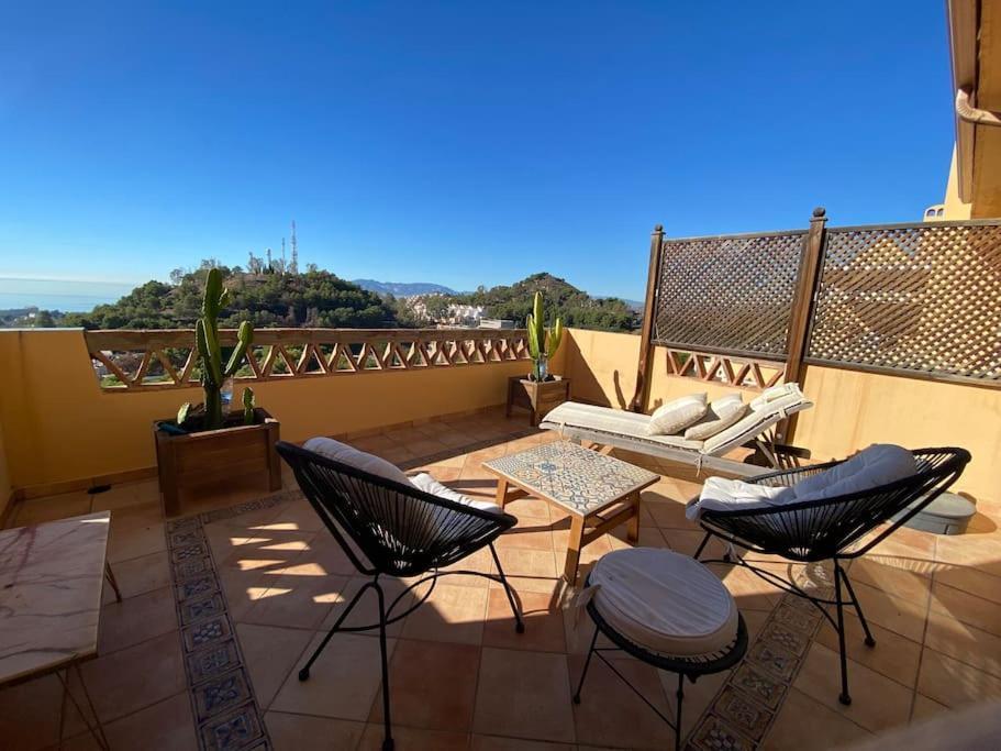 Vakantiehuis Espectacular Atico Duplex Con 2 Terrazas & Piscina