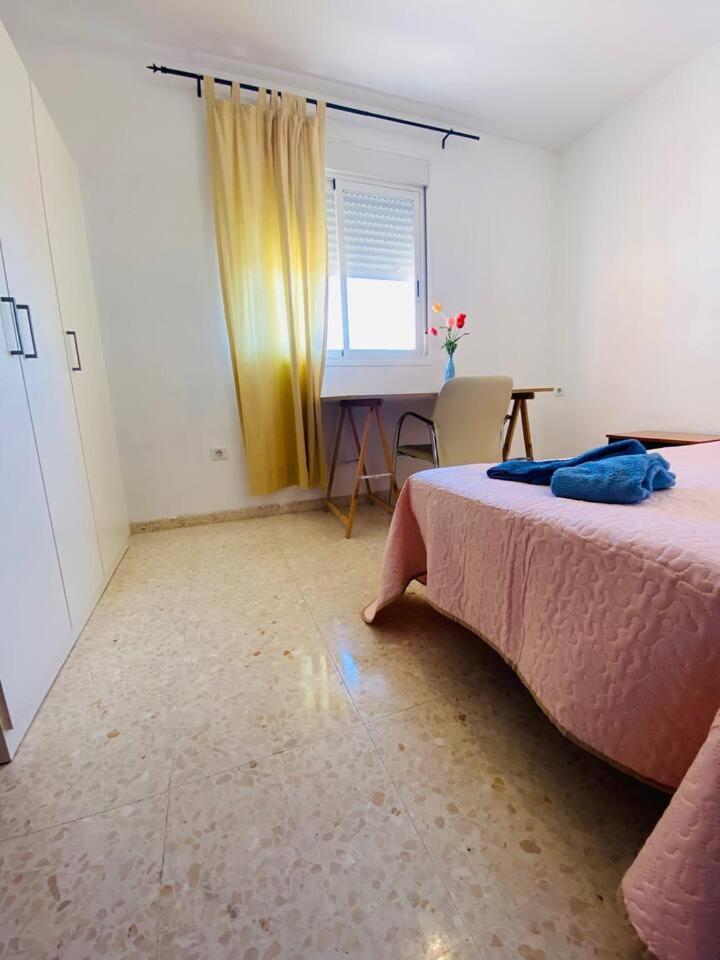 Apartment Vivienda De Vacaciones Con Piscina Y Wifi En Teatinos *