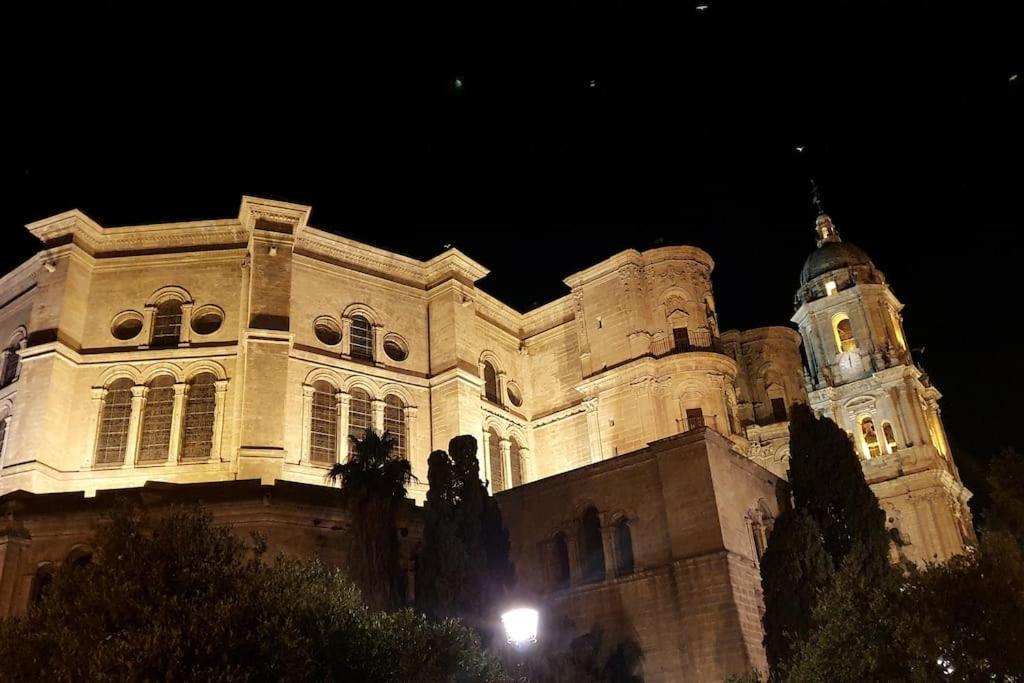 Cms Pena Historical Building * Málaga