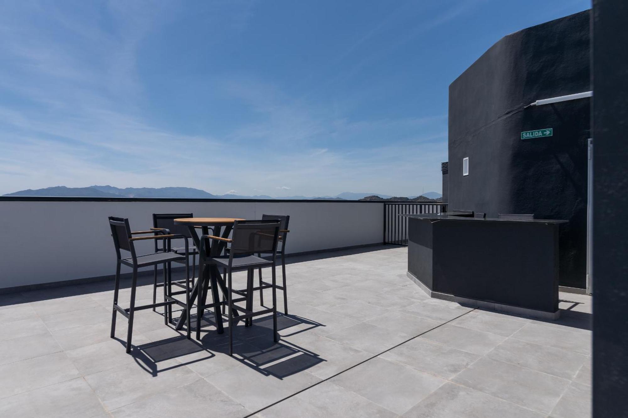 Apartamento Homes Urban Sky Tower 4 G Málaga
