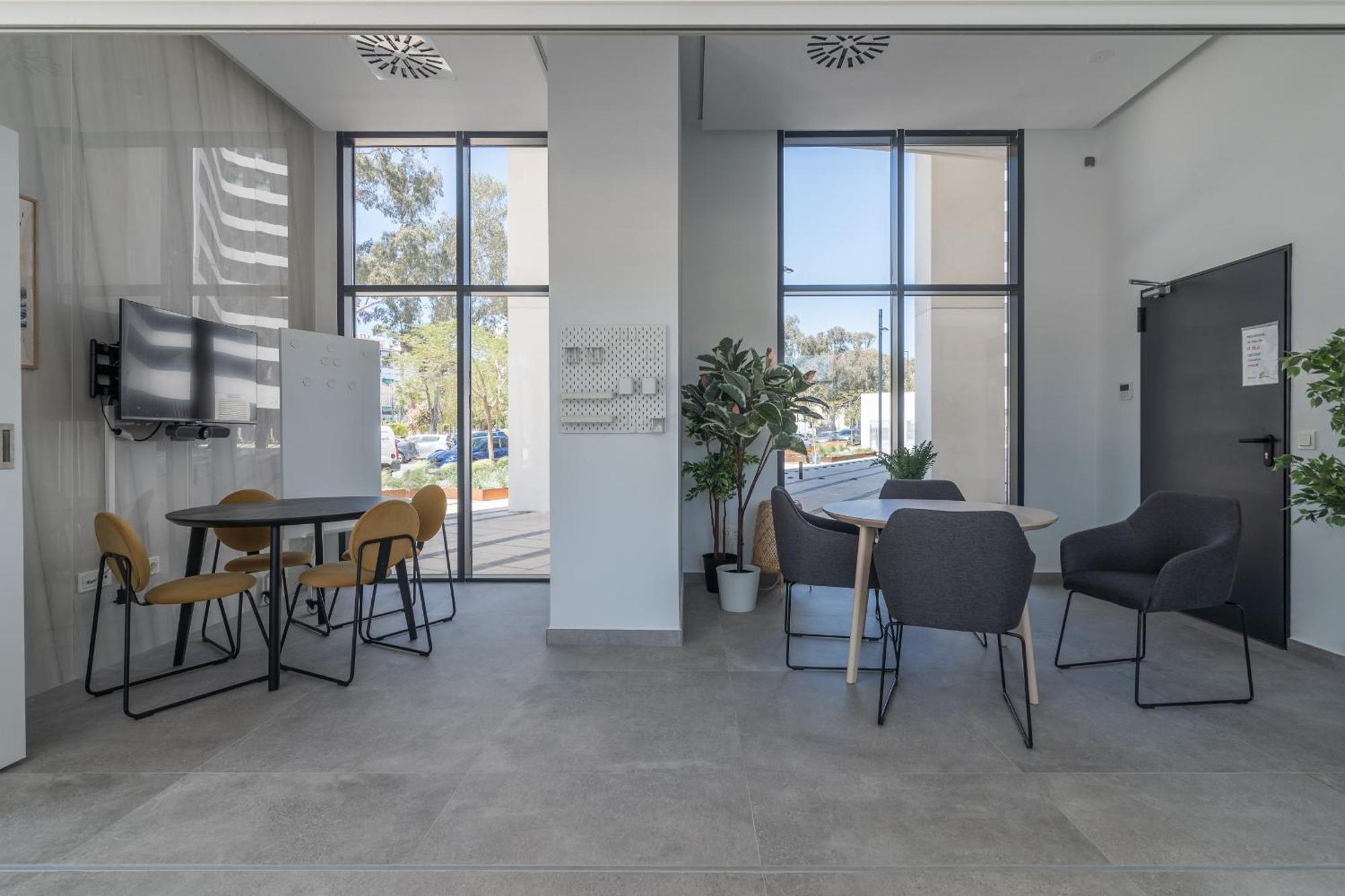 Apartamento Homes Urban Sky Tower 4 G Málaga