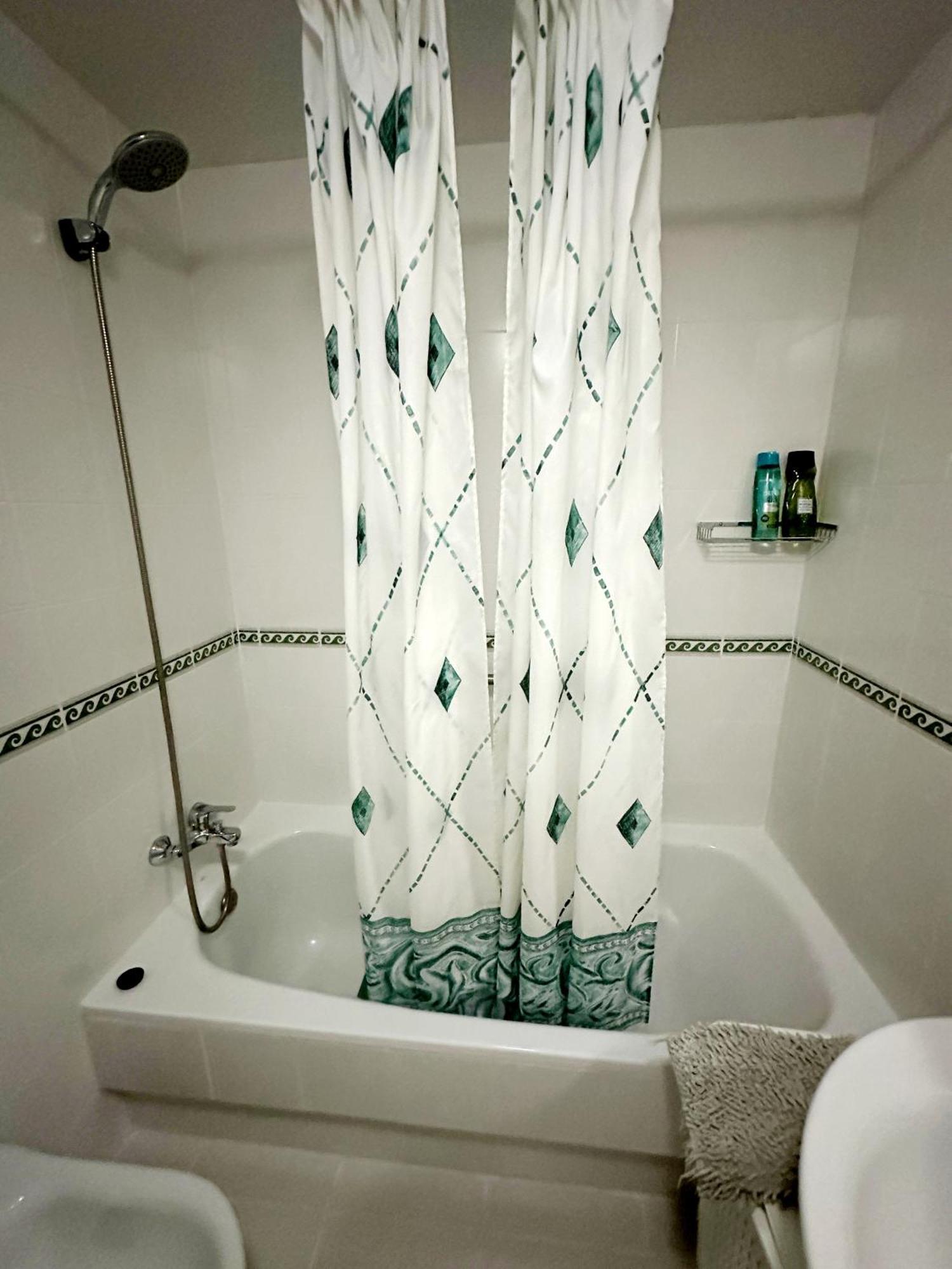 Apartamento Capital - Zona Oeste: Parking-wifi-piscina *