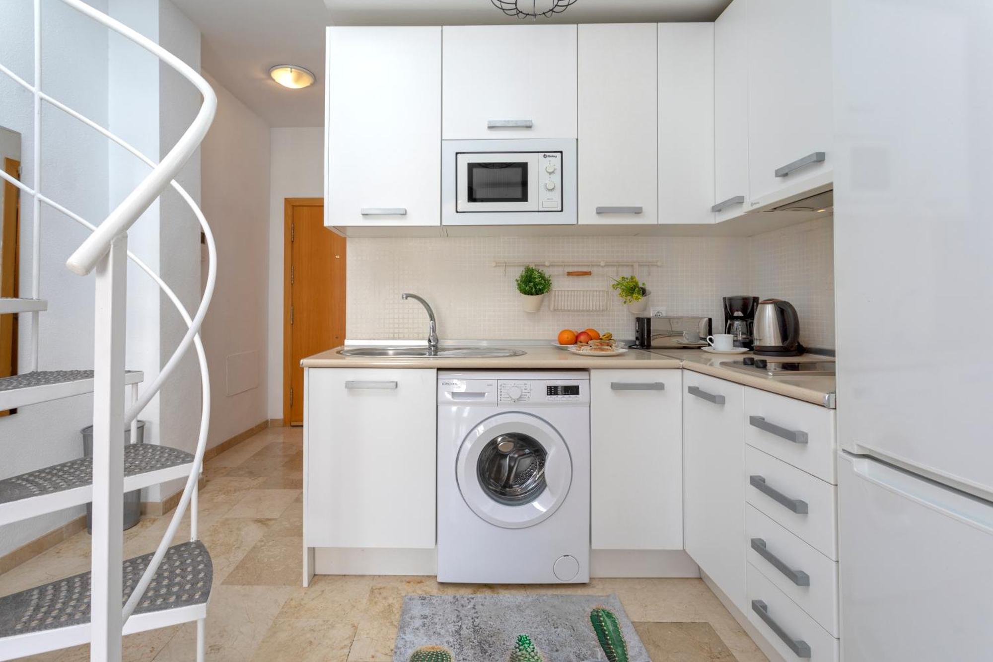 Sunstay - Loft With Terrace City Center Leilighet