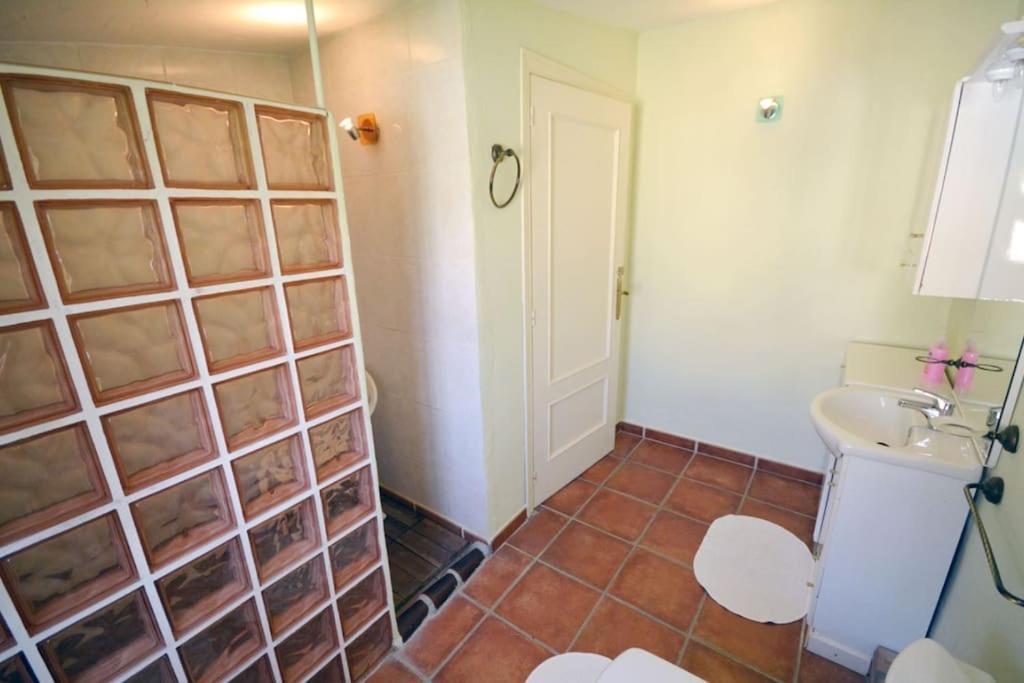 Villa Large 7 Bedroom In Sierrrezuela Heated Pool Málaga