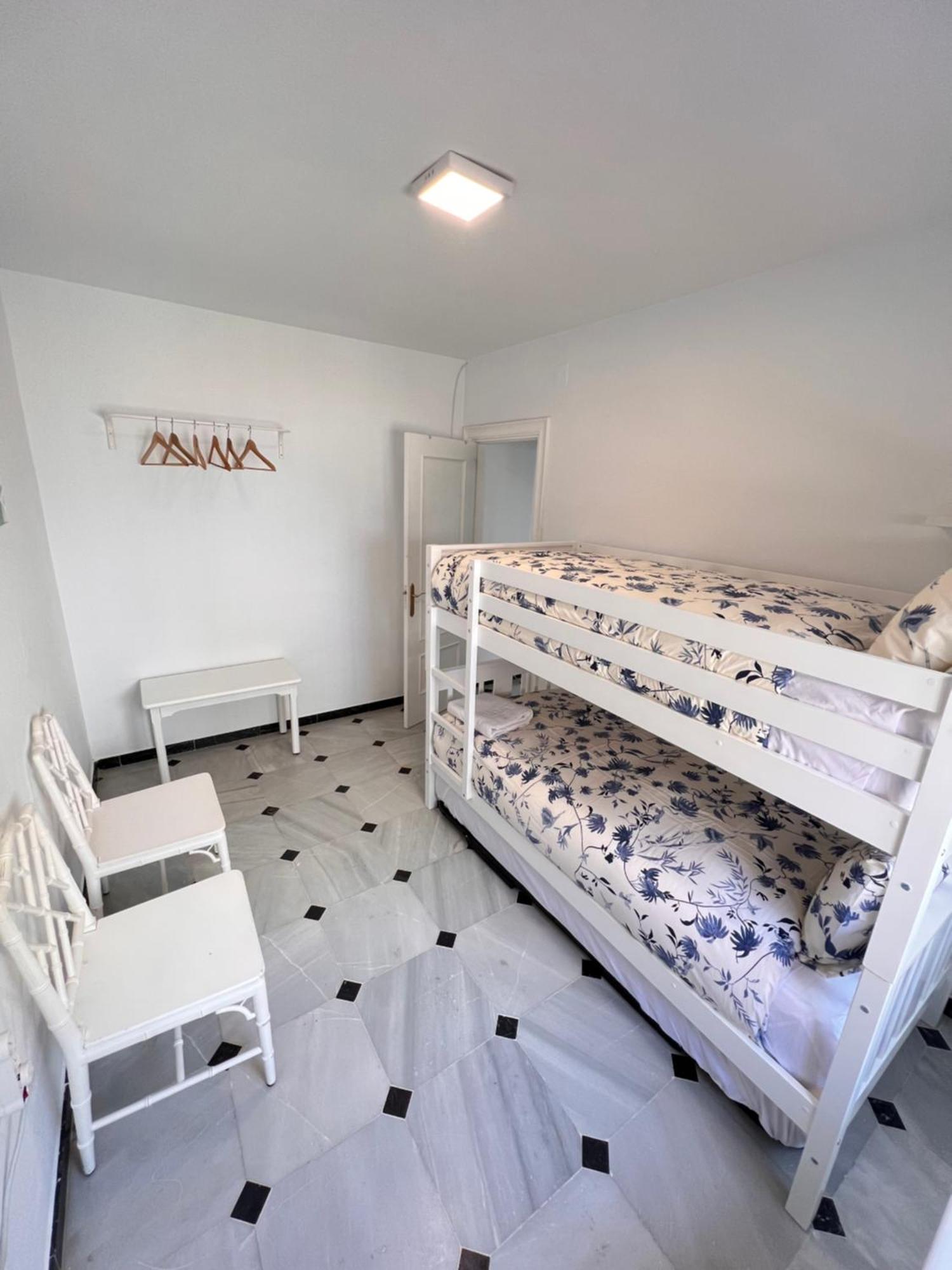 La Gran Playa,piscina Terraza Y Parking 8 Personas * Málaga