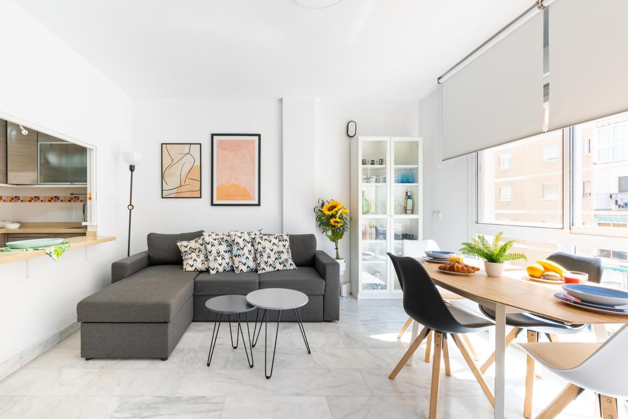 Wintowinrentals Quiet Apartment, Good Location, Free Parking *