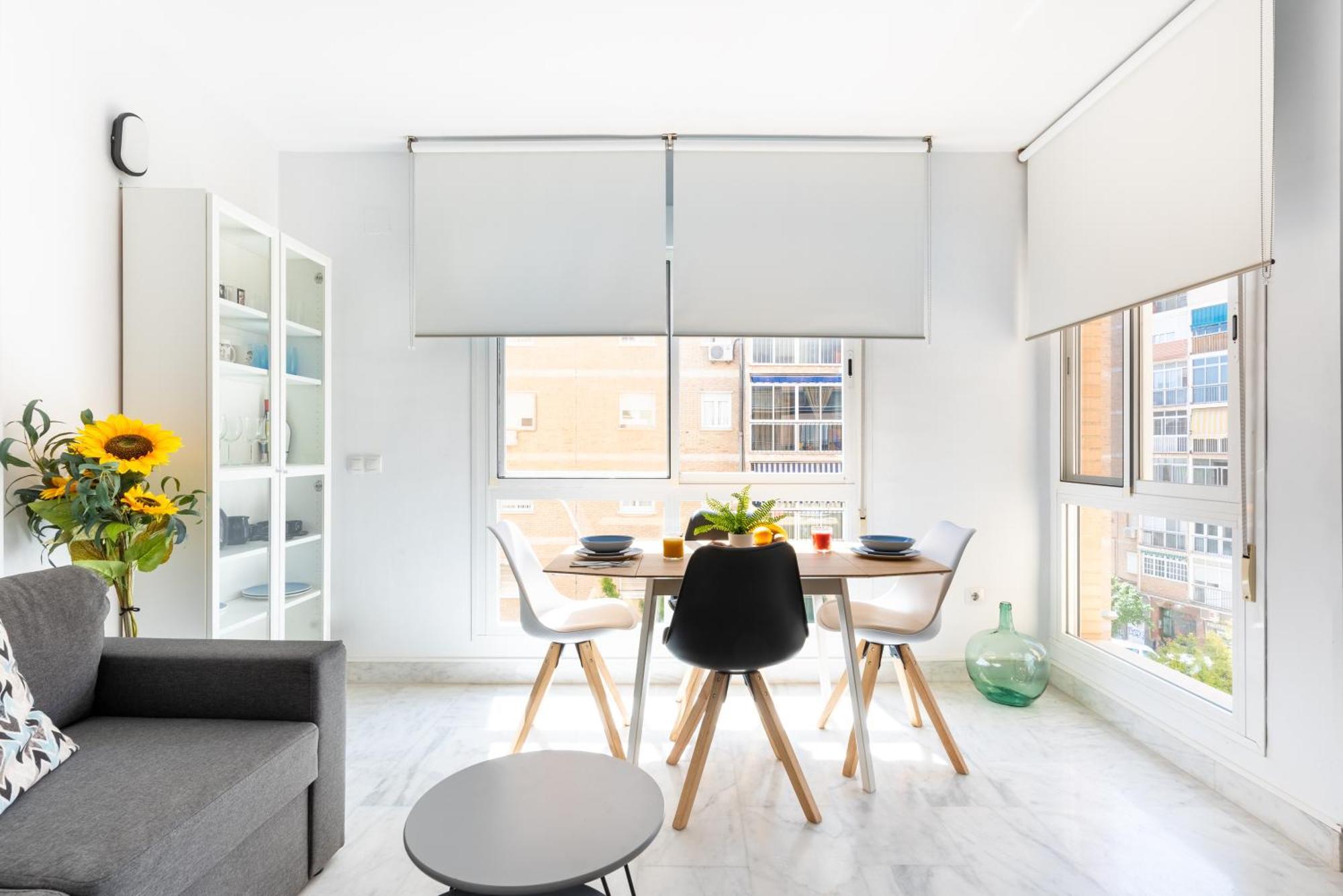 Wintowinrentals Quiet Apartment, Good Location, Free Parking Apartamento