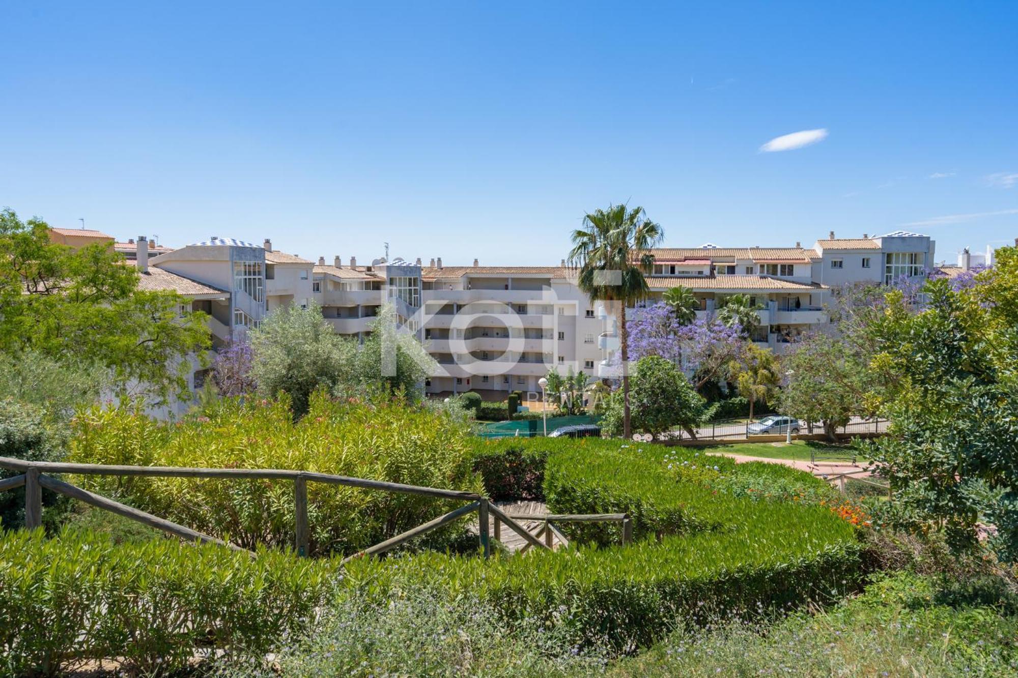 Apartamento Swimming Pool&large Terrace In Pacos Koti