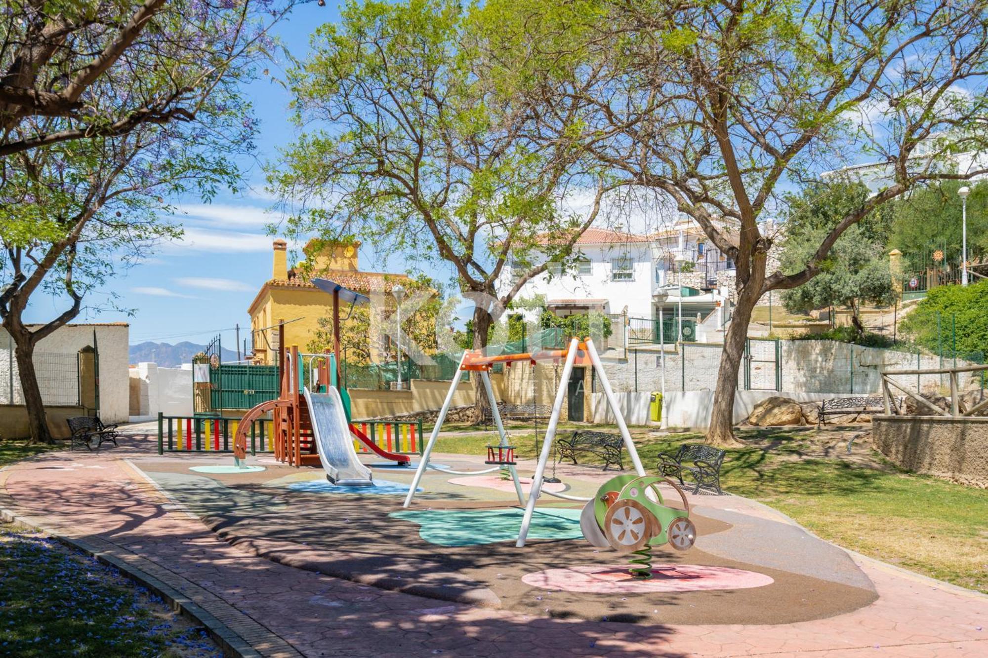 Swimming Pool&large Terrace In Pacos Koti Málaga