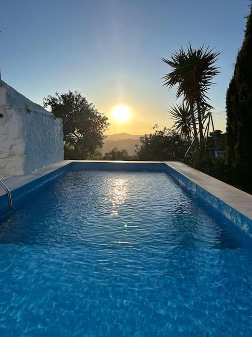 Oceana View Private Pool & Sauna & Netflix Ferienhaus Málaga