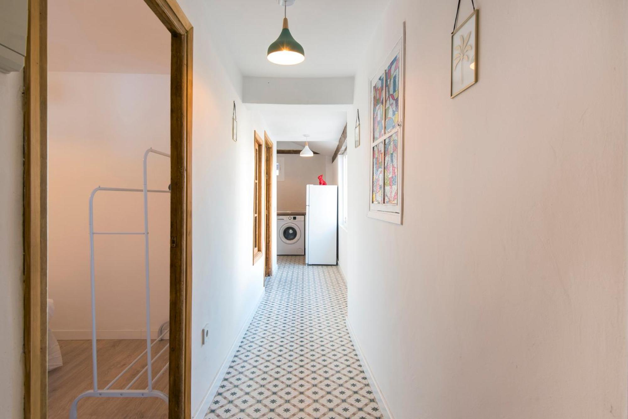 Picasso Square Penthouse, Sunny Terrace In The City Center Apartamento *
