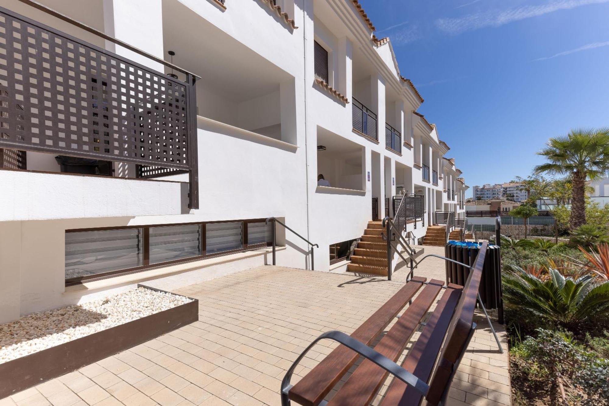 Vakantiehuis Spacious And Modern House In Riviera, Mijas, Costa Del Sol, 15min From Marbella